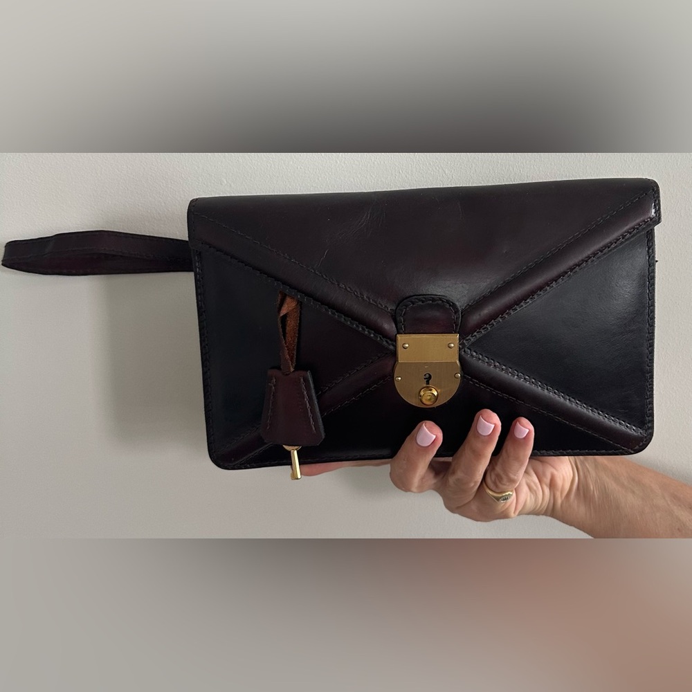 Vintage Italian unisex all leather clutch
